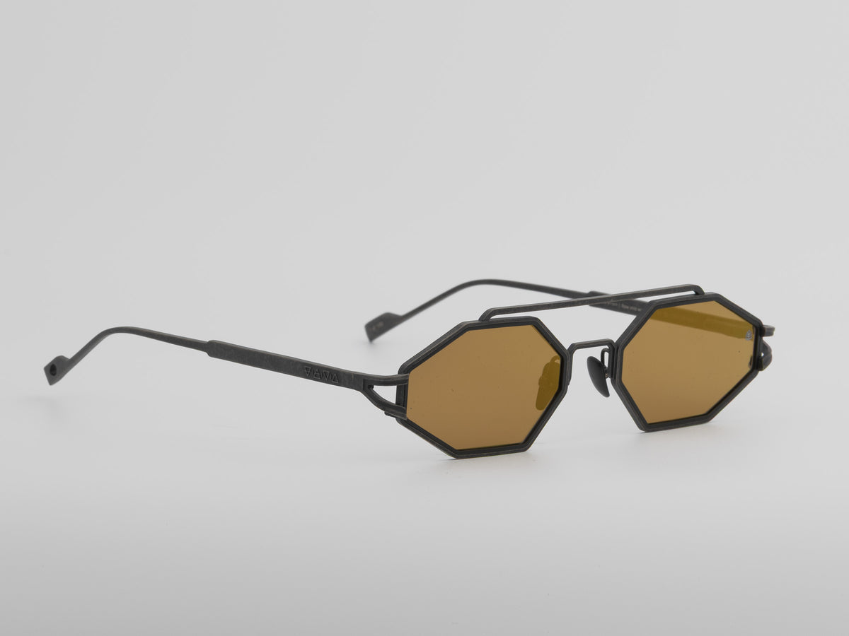 Ozyron — Brushed Silver / Brown