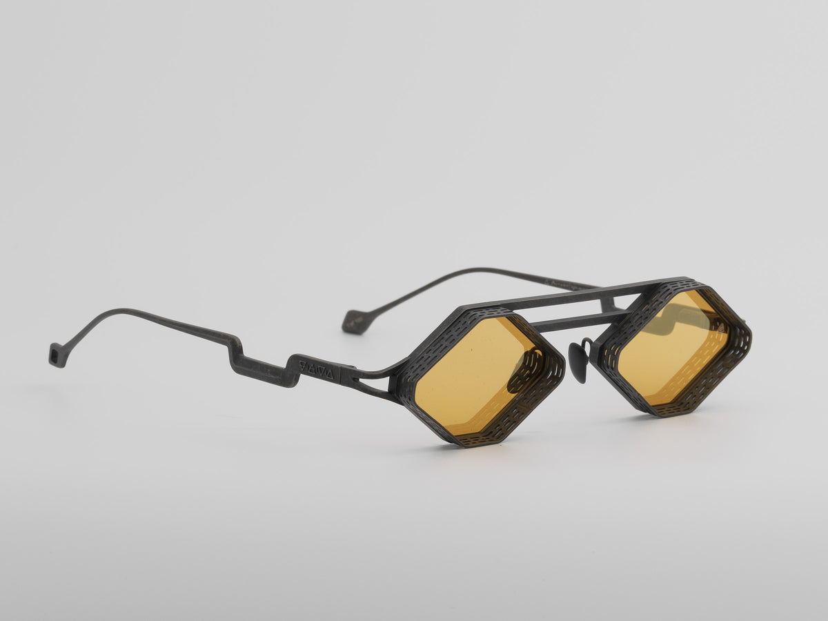 Auryon — Brushed Silver / Orange