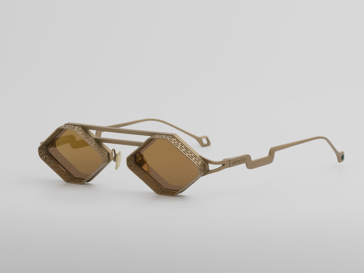 Auryon — Gold / Brown