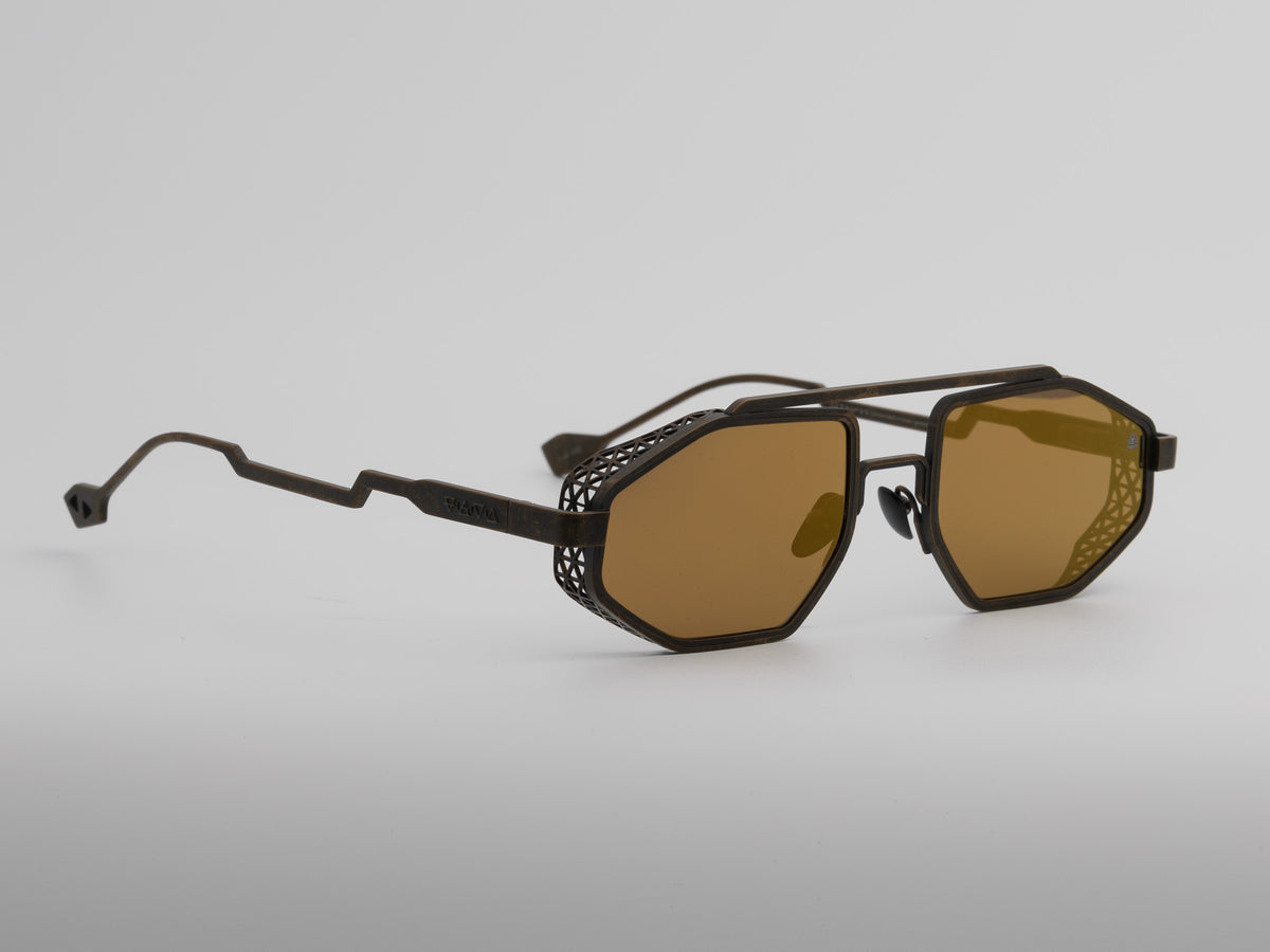 Taurys — Brushed Gold / Brown