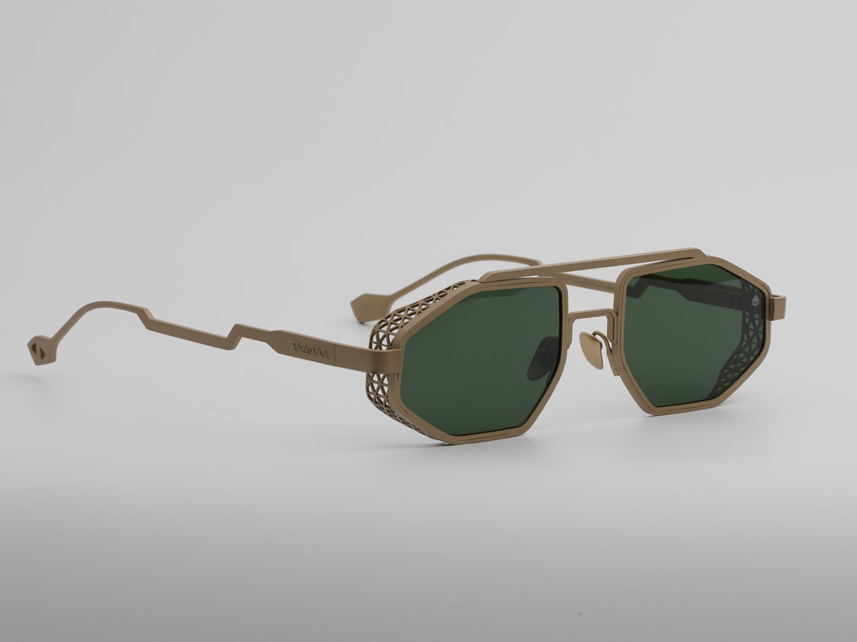 Taurys — Gold / Green